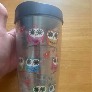 Like New Trevis Owl Tumbler, LID DOESN’T SUCTION